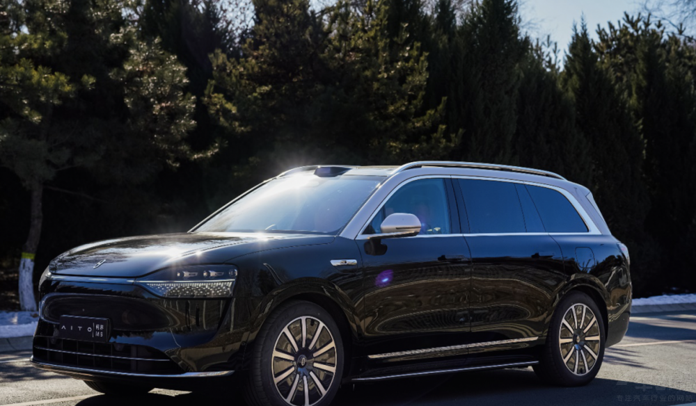 豪華旗艦SUV標桿 問界M9品鑒會圓滿落幕 豪華旗艦SUV標桿 問界M9品鑒會圓滿落幕