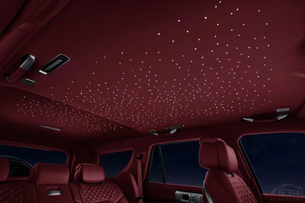 中國(guó)越野世界巔峰  坦克700 Hi4-T正式上市 中國(guó)越野世界巔峰  坦克700 Hi4-T正式上市