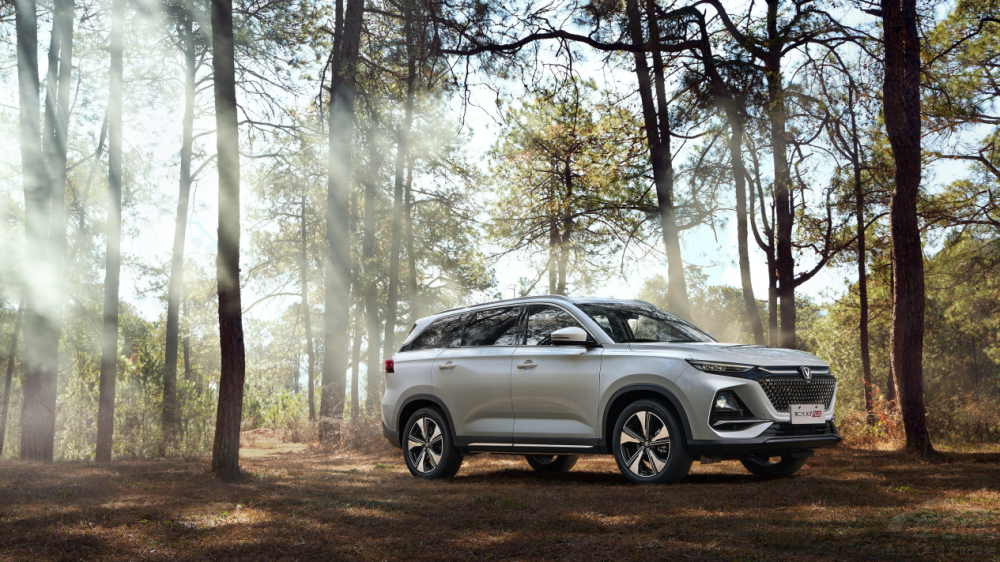 第二代長(zhǎng)安X7PLUS才是高質(zhì)量出行標(biāo)配 第二代長(zhǎng)安X7PLUS才是高質(zhì)量出行標(biāo)配