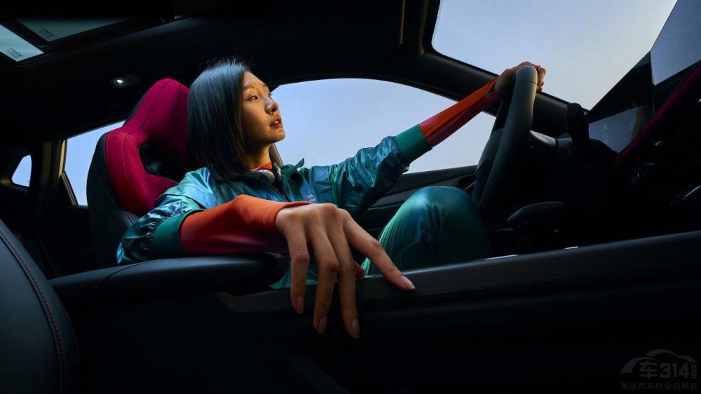 長安汽車帶來了一場12小時的超驚艷直播  長安汽車帶來了一場12小時的超驚艷直播