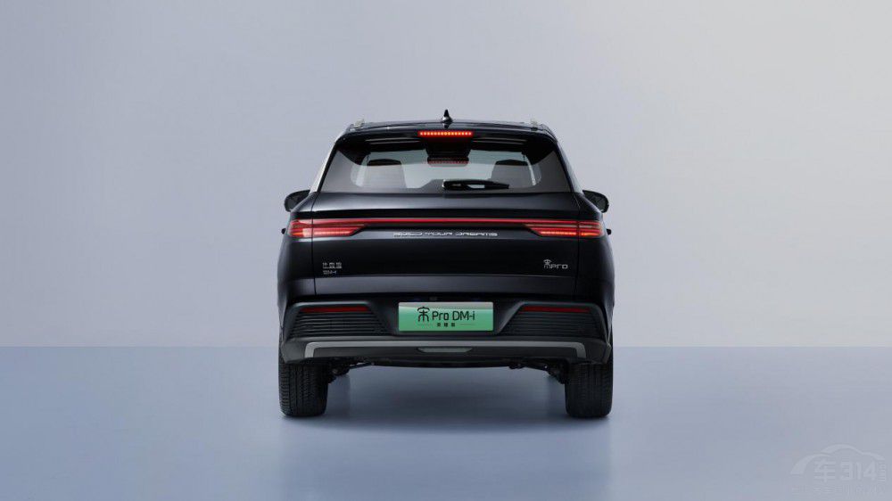 宋Pro DM-i榮耀版 10.98萬元起震撼上市 宋Pro DM-i榮耀版 10.98萬元起震撼上市