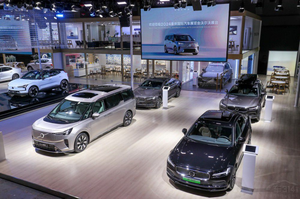 WǸмSUV EX30 ؑcҫĿ