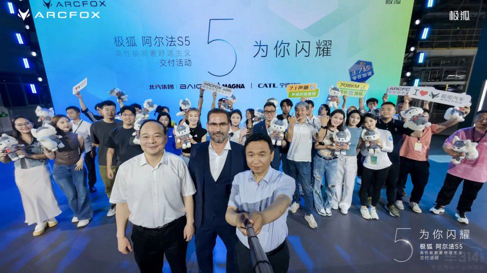 OS5Ñ@óֵڽ𿨙(qun)