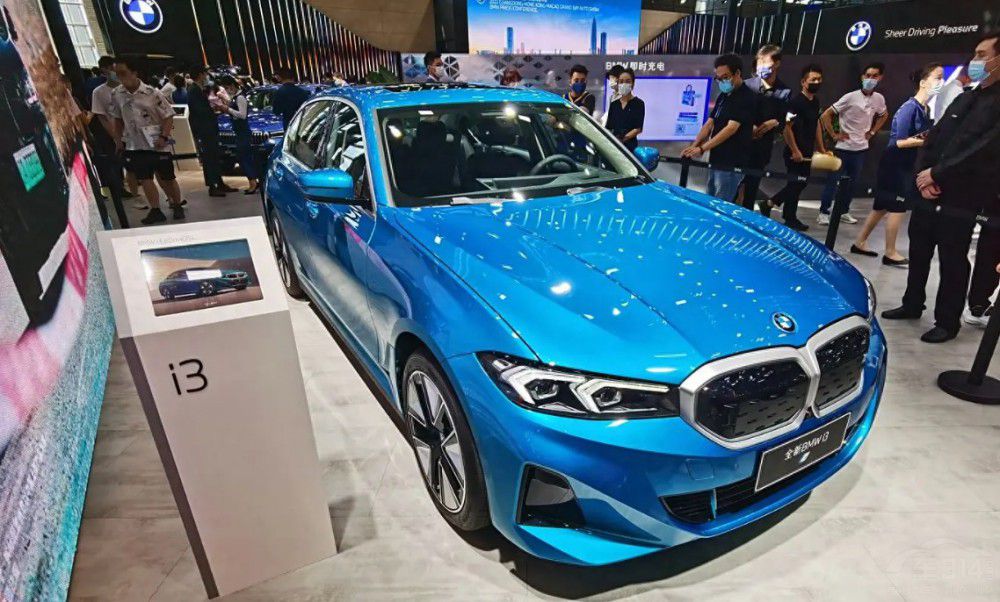 BBA集體漲價(jià)是無(wú)奈之舉網(wǎng)友誰(shuí)清高誰(shuí)先死 BBA集體漲價(jià)是無(wú)奈之舉網(wǎng)友誰(shuí)清高誰(shuí)先死