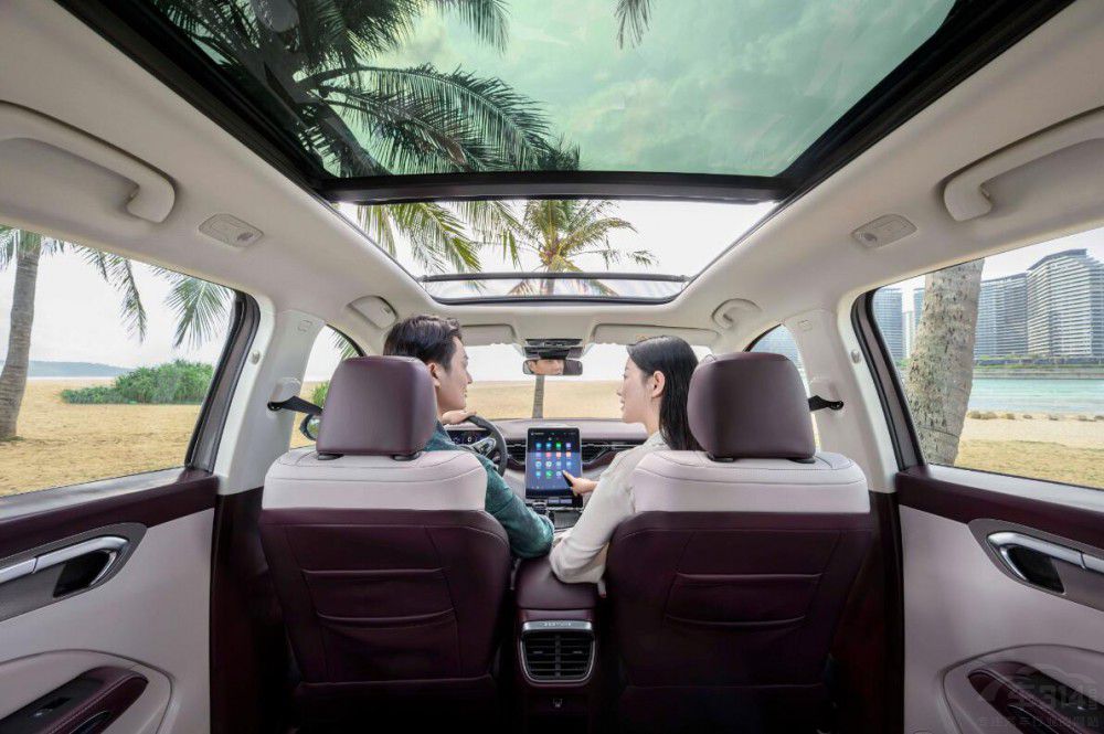 這年頭還惦記日系SUV 奔騰T90豈不是更香 這年頭還惦記日系SUV 奔騰T90豈不是更香