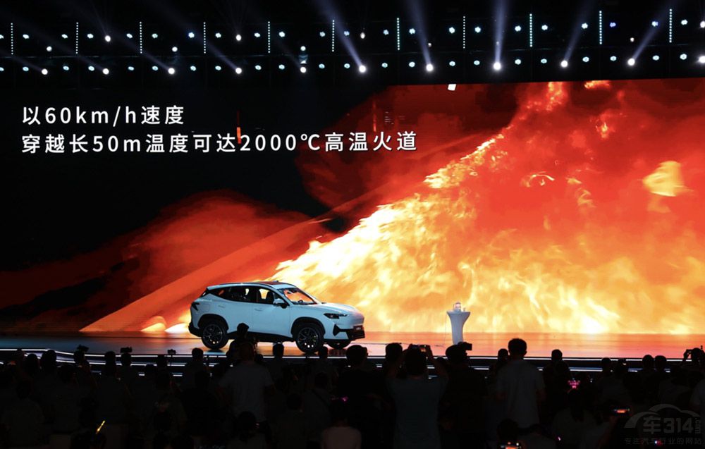 м ;܇ߌ÷۽zĻ(ji)