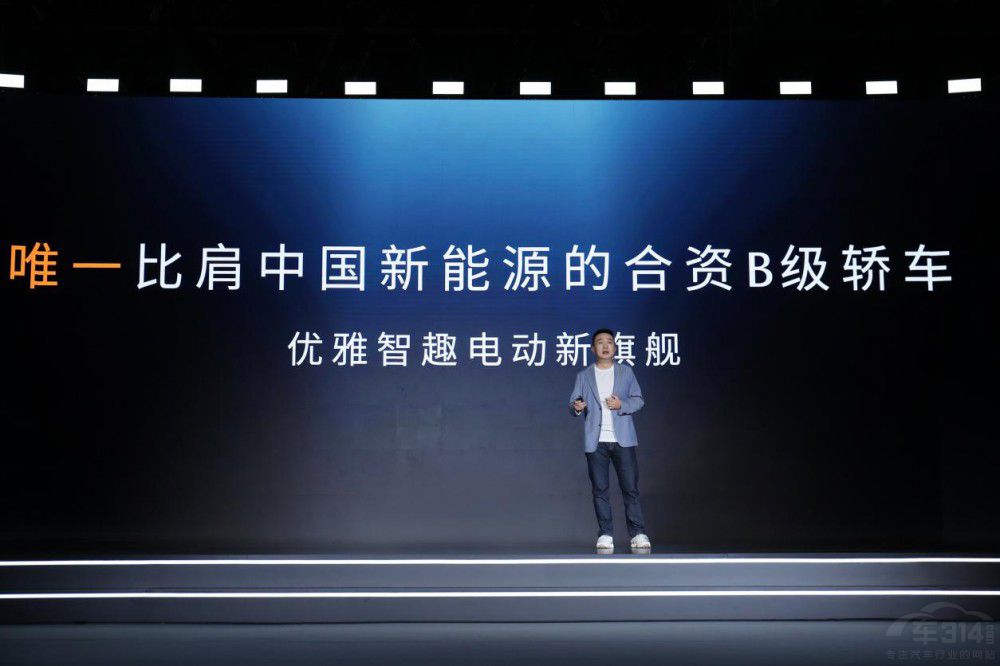 L(zhng) R_(d) MAZDA EZ-6ʽ _ A(y)