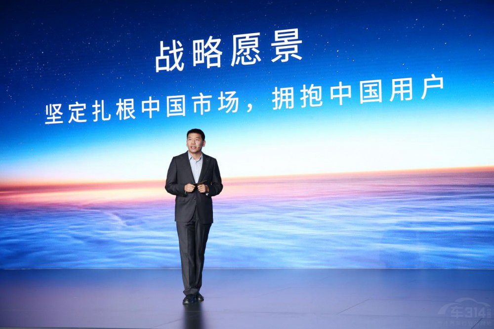 L(zhng) R_(d) MAZDA EZ-6ʽ _ A(y)