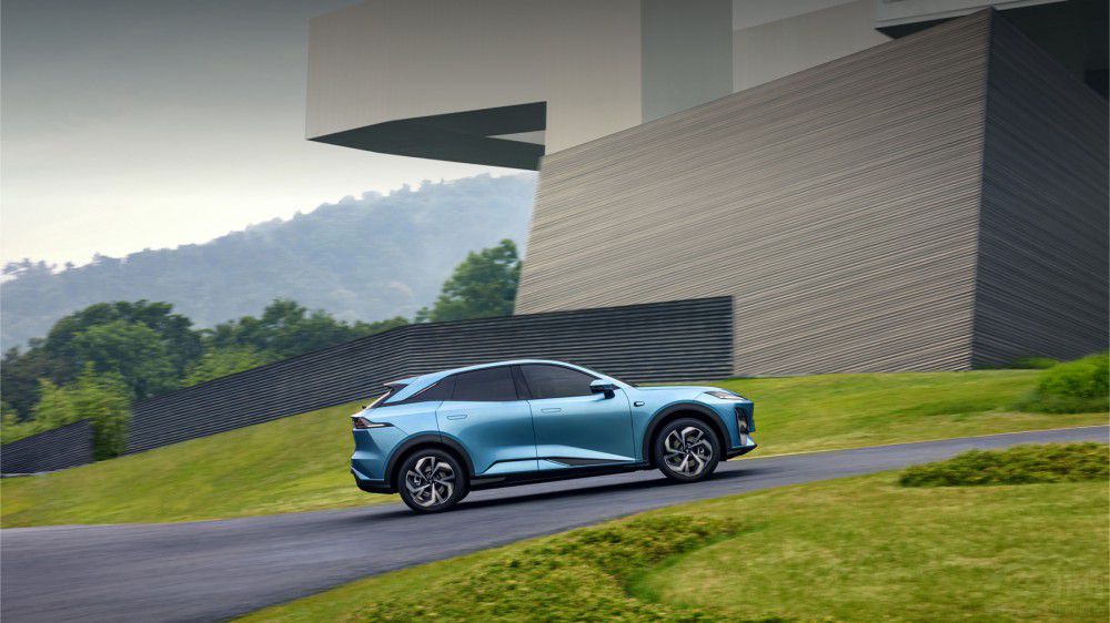 把智駕價(jià)格打下來(lái)  深藍(lán)華為推進(jìn)全民智駕 把智駕價(jià)格打下來(lái)  深藍(lán)華為推進(jìn)全民智駕