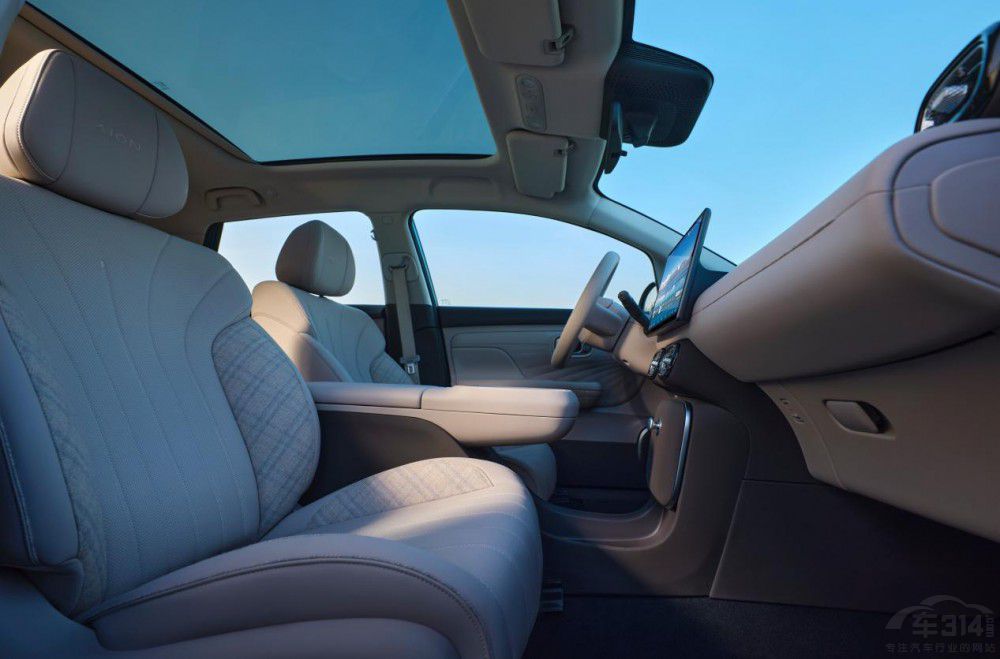 10fA(j)ƱI܇UTW^ȫװl(f)