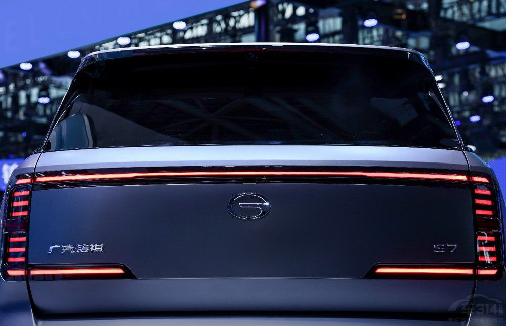 全新平臺(tái) 全新智駕 傳祺S7 高級(jí)由內(nèi)到外 全新平臺(tái) 全新智駕 傳祺S7 高級(jí)由內(nèi)到外