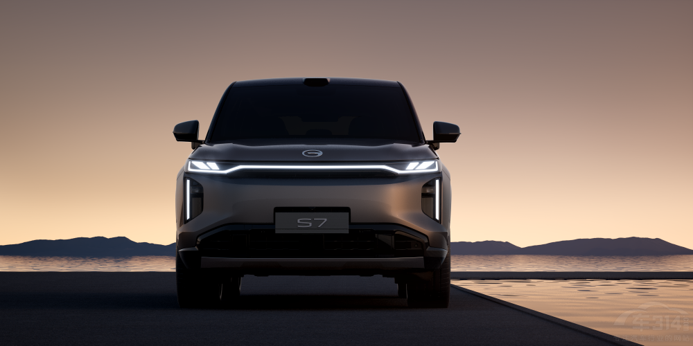 全新平臺(tái) 全新智駕 傳祺S7 高級(jí)由內(nèi)到外 全新平臺(tái) 全新智駕 傳祺S7 高級(jí)由內(nèi)到外