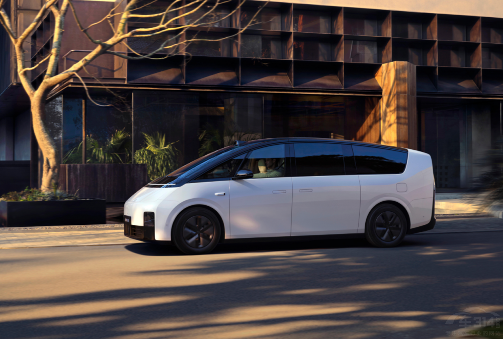 汽車行業(yè)迎來倒閉潮 買到惡心人的“爛尾車” 汽車行業(yè)迎來倒閉潮 買到惡心人的“爛尾車”