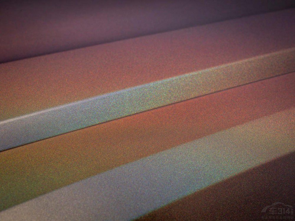 勞斯萊斯汽車推出高級(jí)定制閃靈清輝月影 勞斯萊斯汽車推出高級(jí)定制閃靈清輝月影