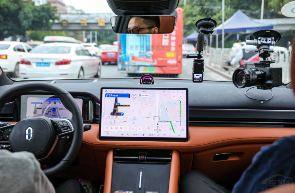 問界新M7榮獲2024年新勢力車型年度銷冠 問界新M7榮獲2024年新勢力車型年度銷冠