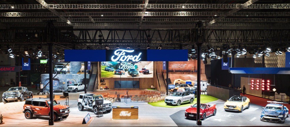 新福特F-150猛禽與福特烈馬中國首秀 新福特F-150猛禽與福特烈馬中國首秀