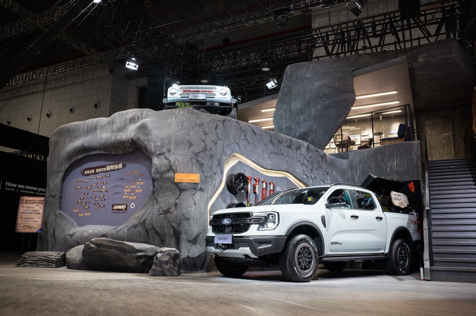 新福特F-150猛禽與福特烈馬中國首秀 新福特F-150猛禽與福特烈馬中國首秀