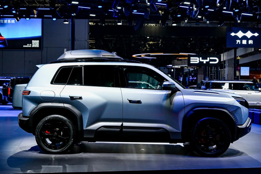 方程豹登陸上海車展 583家族集結(jié)亮相 方程豹登陸上海車展 583家族集結(jié)亮相