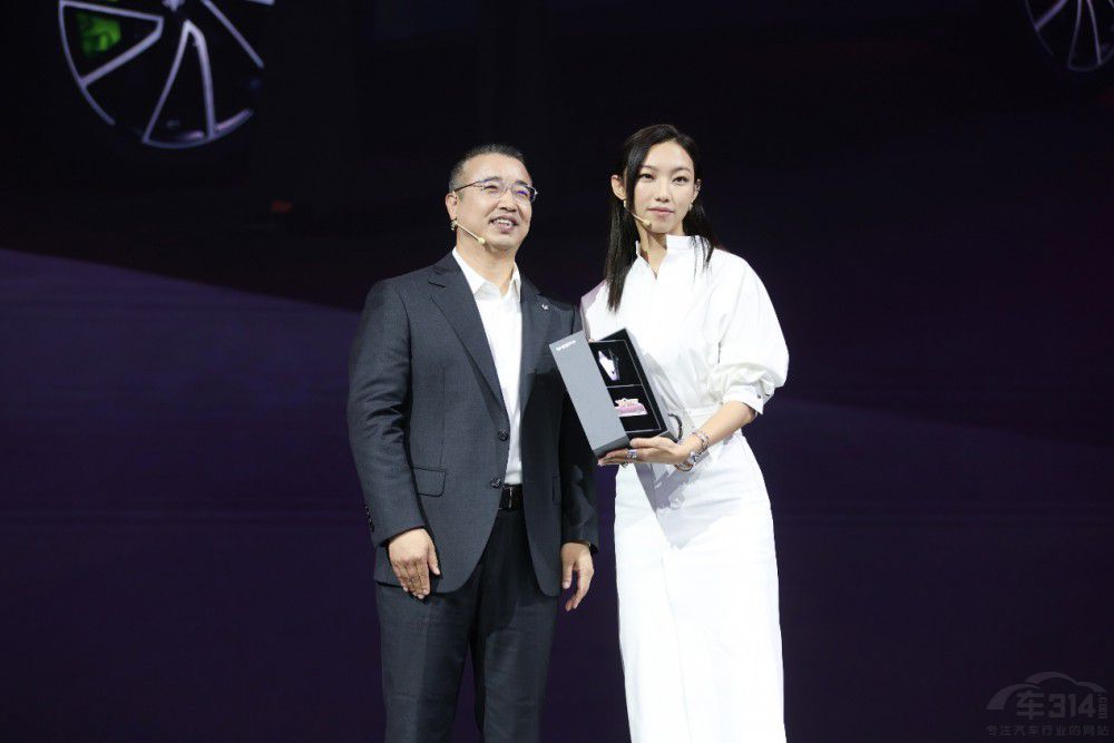 11.98萬起新阿爾法S5攜5C神行煥新上市  11.98萬起新阿爾法S5攜5C神行煥新上市