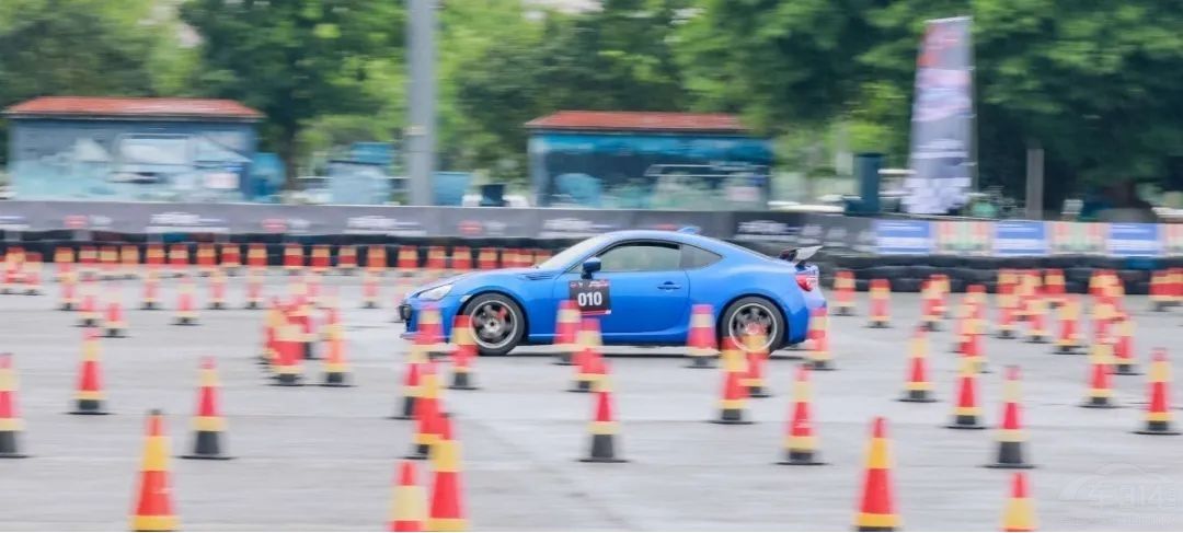 城市節(jié)啟動(dòng)!2025重慶國(guó)際車展早鳥(niǎo)票開(kāi)搶 城市節(jié)啟動(dòng)!2025重慶國(guó)際車展早鳥(niǎo)票開(kāi)搶