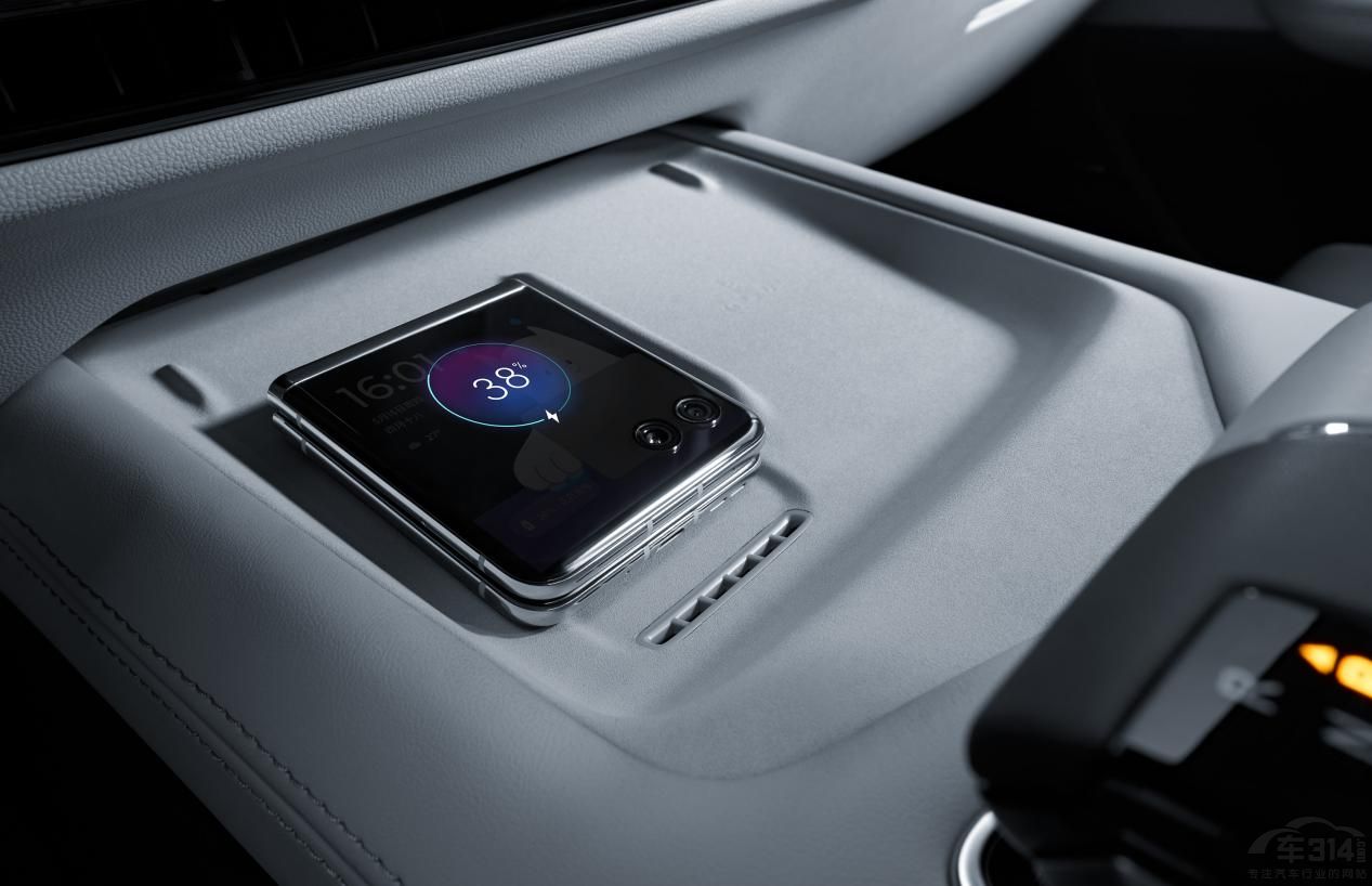 UNI-Z疊加煥新禮及國補(bǔ)后僅8.09萬元起 UNI-Z疊加煥新禮及國補(bǔ)后僅8.09萬元起