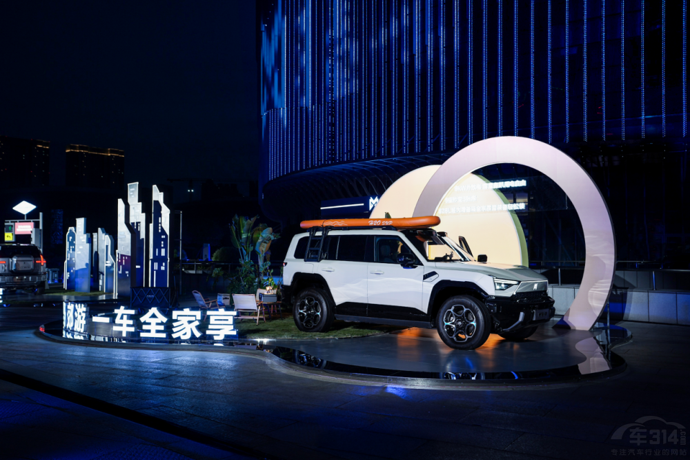 32.99萬起猛士M817一車打通城野生活邊界 32.99萬起猛士M817一車打通城野生活邊界