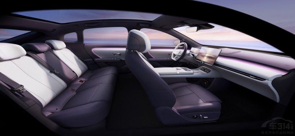 新央企新啟源新王牌長安啟源A06亮相出場 新央企新啟源新王牌長安啟源A06亮相出場