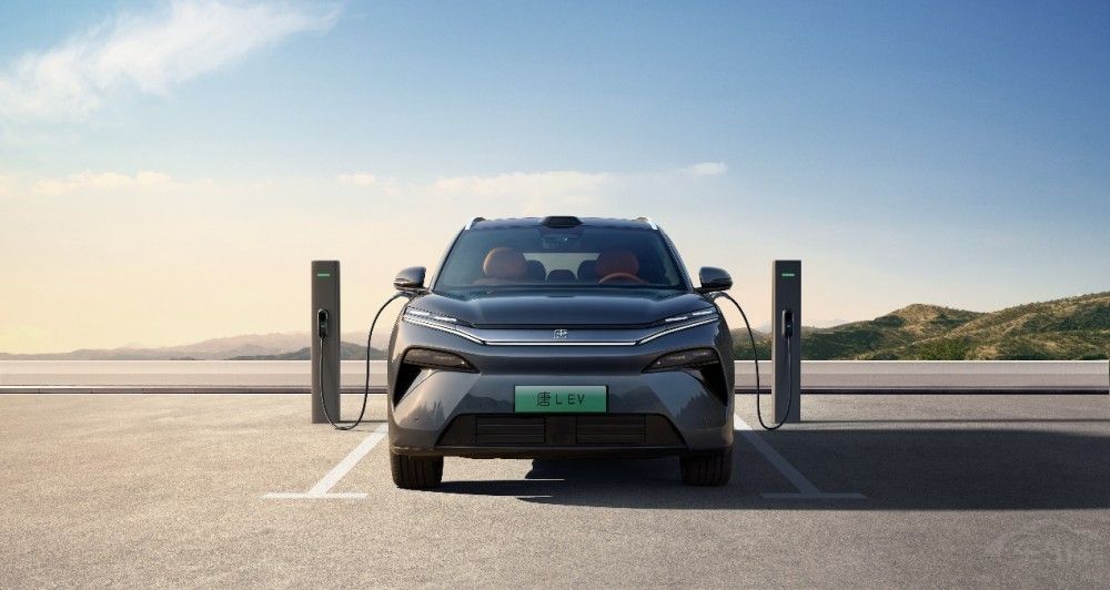 大家庭的第一臺(tái)旗艦SUV比亞迪唐L正式上市 大家庭的第一臺(tái)旗艦SUV比亞迪唐L正式上市