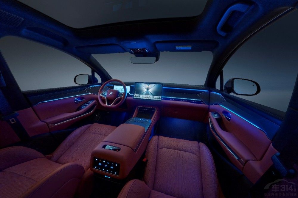 大家庭的第一臺(tái)旗艦SUV比亞迪唐L正式上市 大家庭的第一臺(tái)旗艦SUV比亞迪唐L正式上市