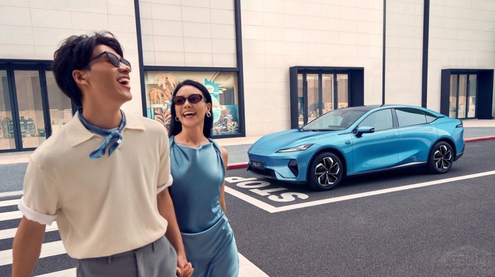 2026款深藍(lán)L07上市 全系標(biāo)配華為乾崑智駕 2026款深藍(lán)L07上市 全系標(biāo)配華為乾崑智駕