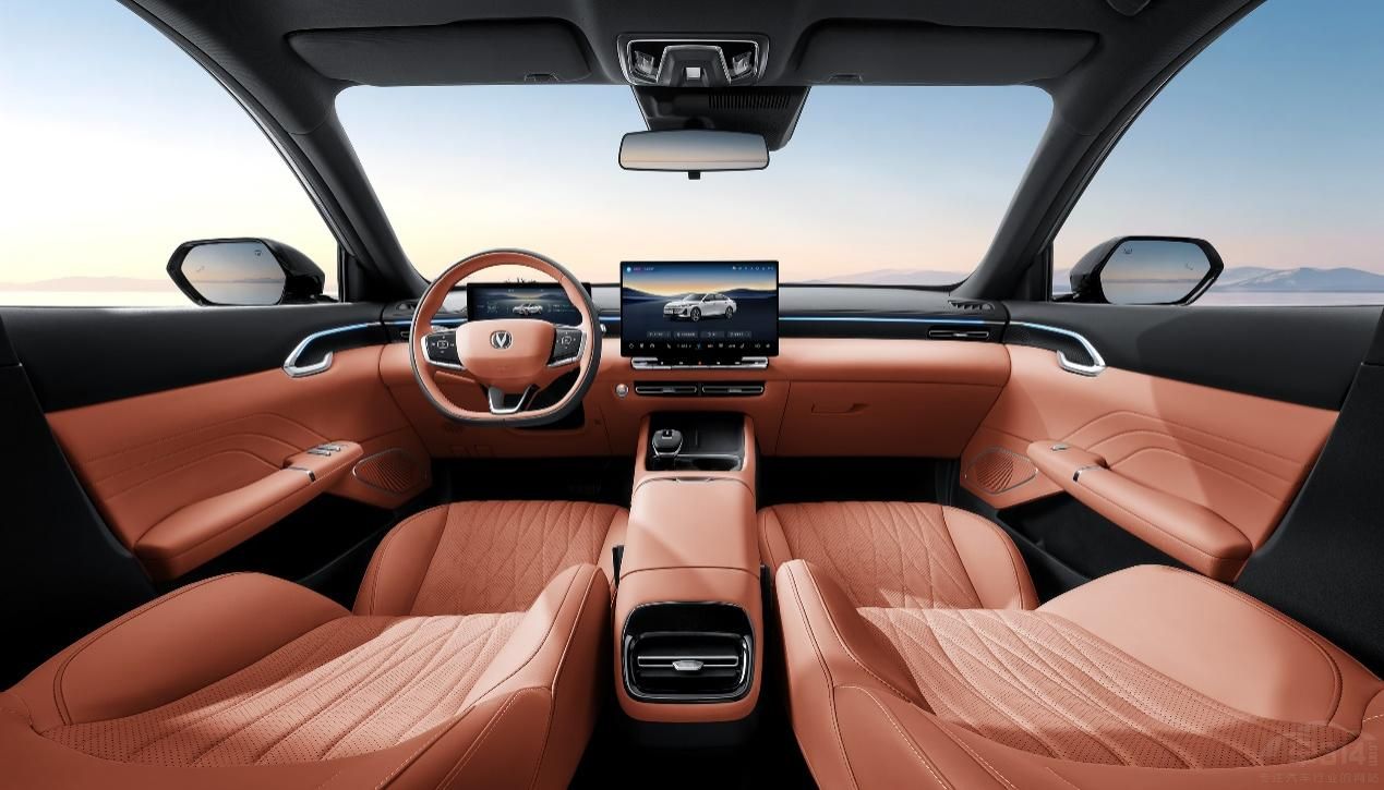 全球智能家轎新標(biāo)桿 長安第四代逸動(dòng)上市 全球智能家轎新標(biāo)桿 長安第四代逸動(dòng)上市