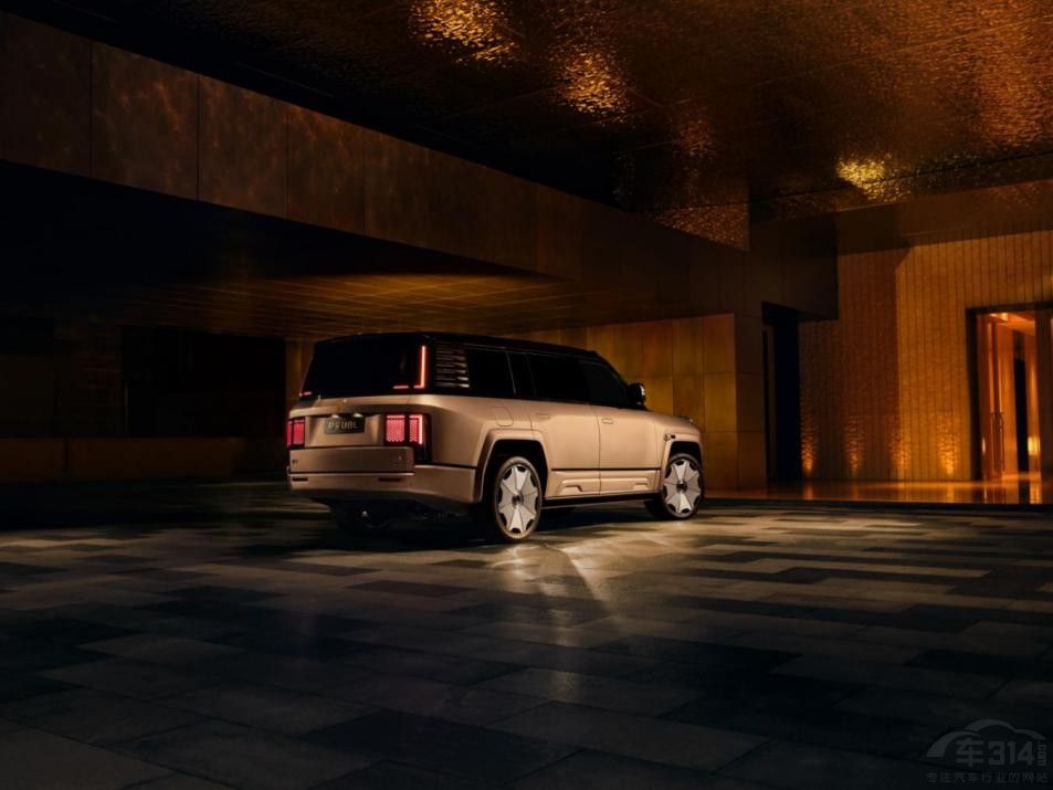 “鼎”立天地 秘境新生 仰望U8L鼎世版上市 “鼎”立天地 秘境新生 仰望U8L鼎世版上市