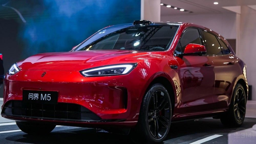 豪華啟新境:問界全系車型登陸天津車展 豪華啟新境:問界全系車型登陸天津車展