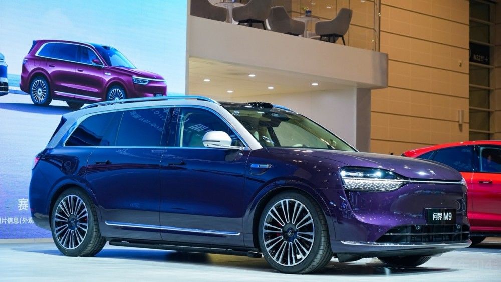 豪華啟新境:問界全系車型登陸天津車展 豪華啟新境:問界全系車型登陸天津車展