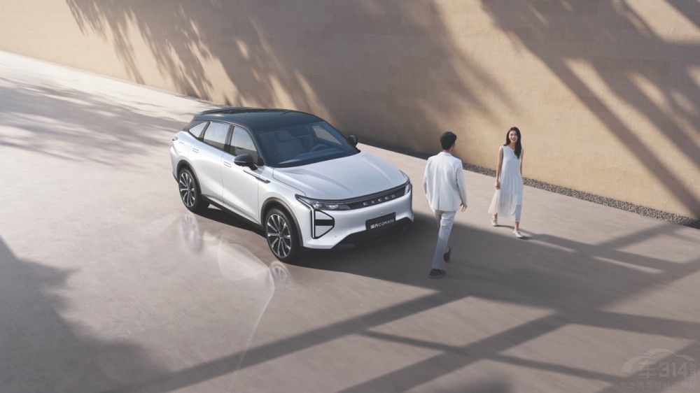 星途瑤光C-DM寰球版中型旗艦電混SUV上市 星途瑤光C-DM寰球版中型旗艦電混SUV上市