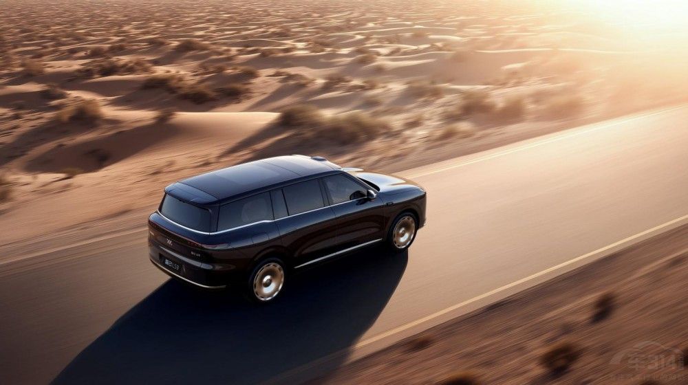 ǼLS9A(y)30f(wn)(j) SUV