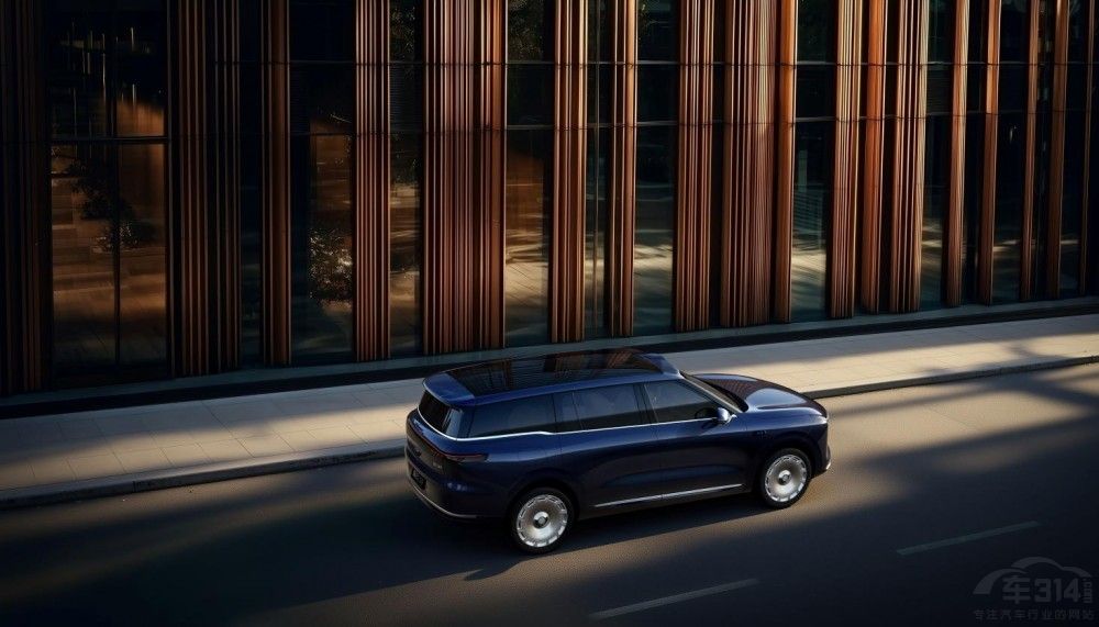 ǼLS9A(y)30f(wn)(j) SUV