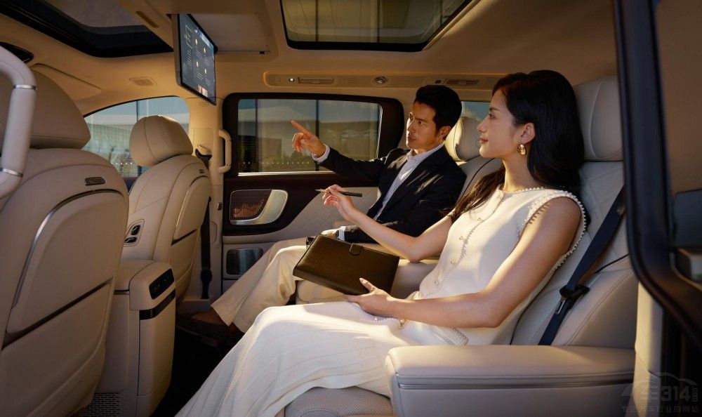 嵐圖夢(mèng)想家十月銷6632輛再奪高端MPV銷冠 嵐圖夢(mèng)想家十月銷6632輛再奪高端MPV銷冠